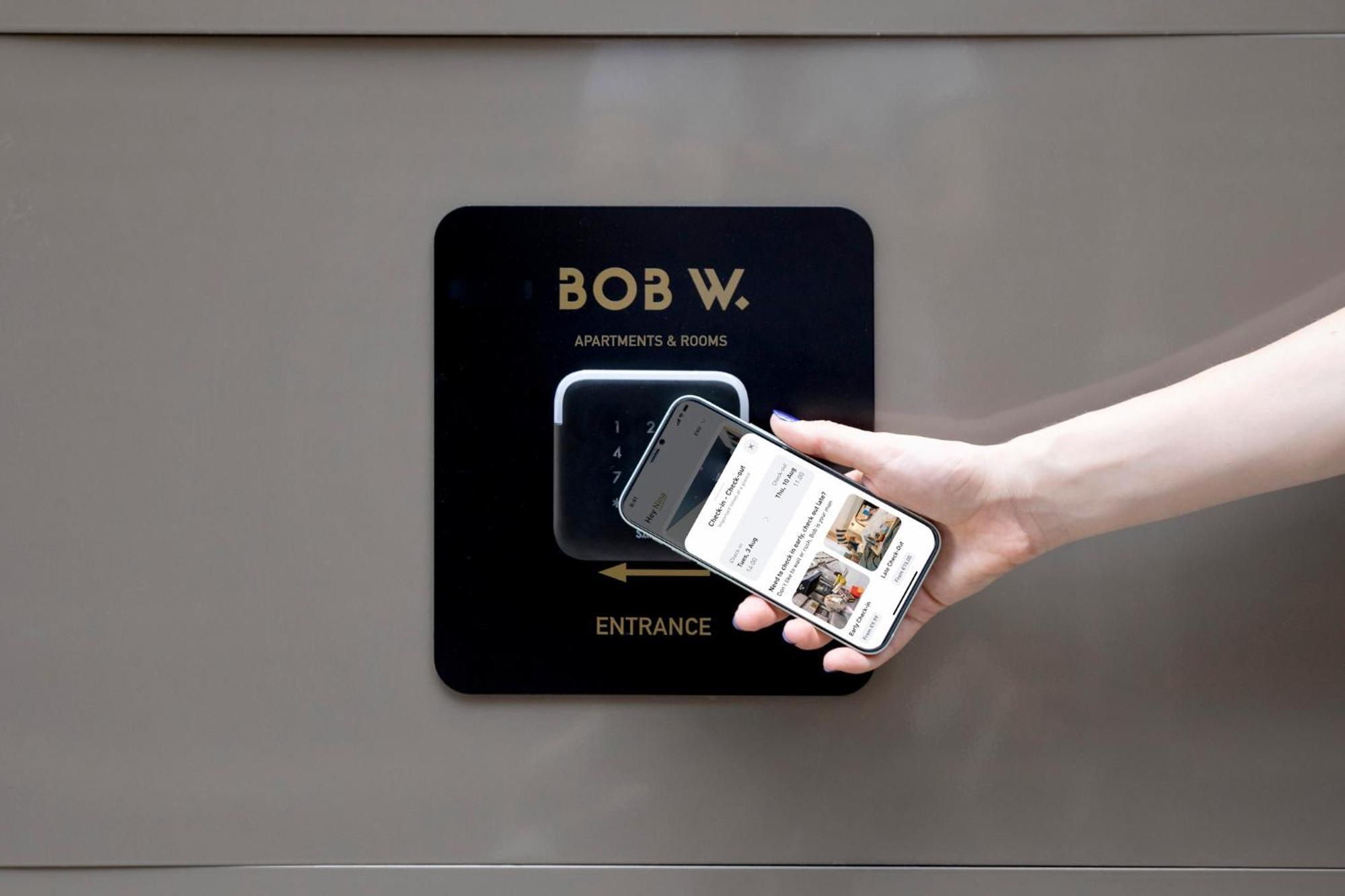 Bob W Arte Aparthotel Madrid Exterior photo